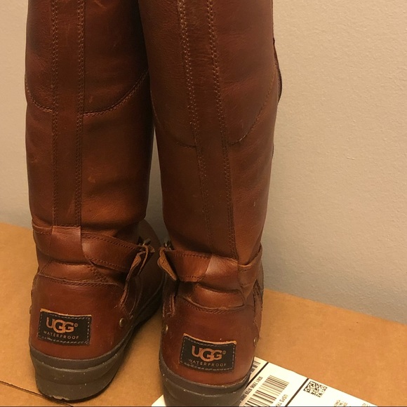 Ugg boots for sale - Picture 1 of 5